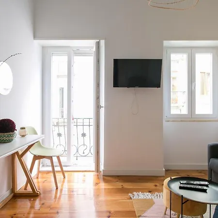 The Graceful Escape * Lisboa