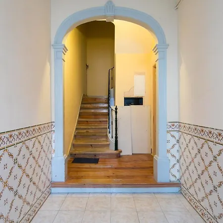 The Graceful Escape * Lisboa